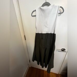 Zara white and green dress with front pockets and side zip